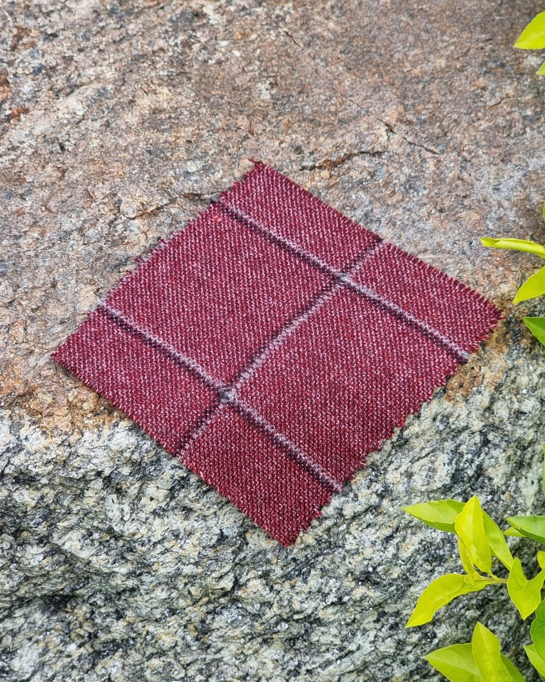 Burgundy Windowpane Tweed Blazer - Additional view 5