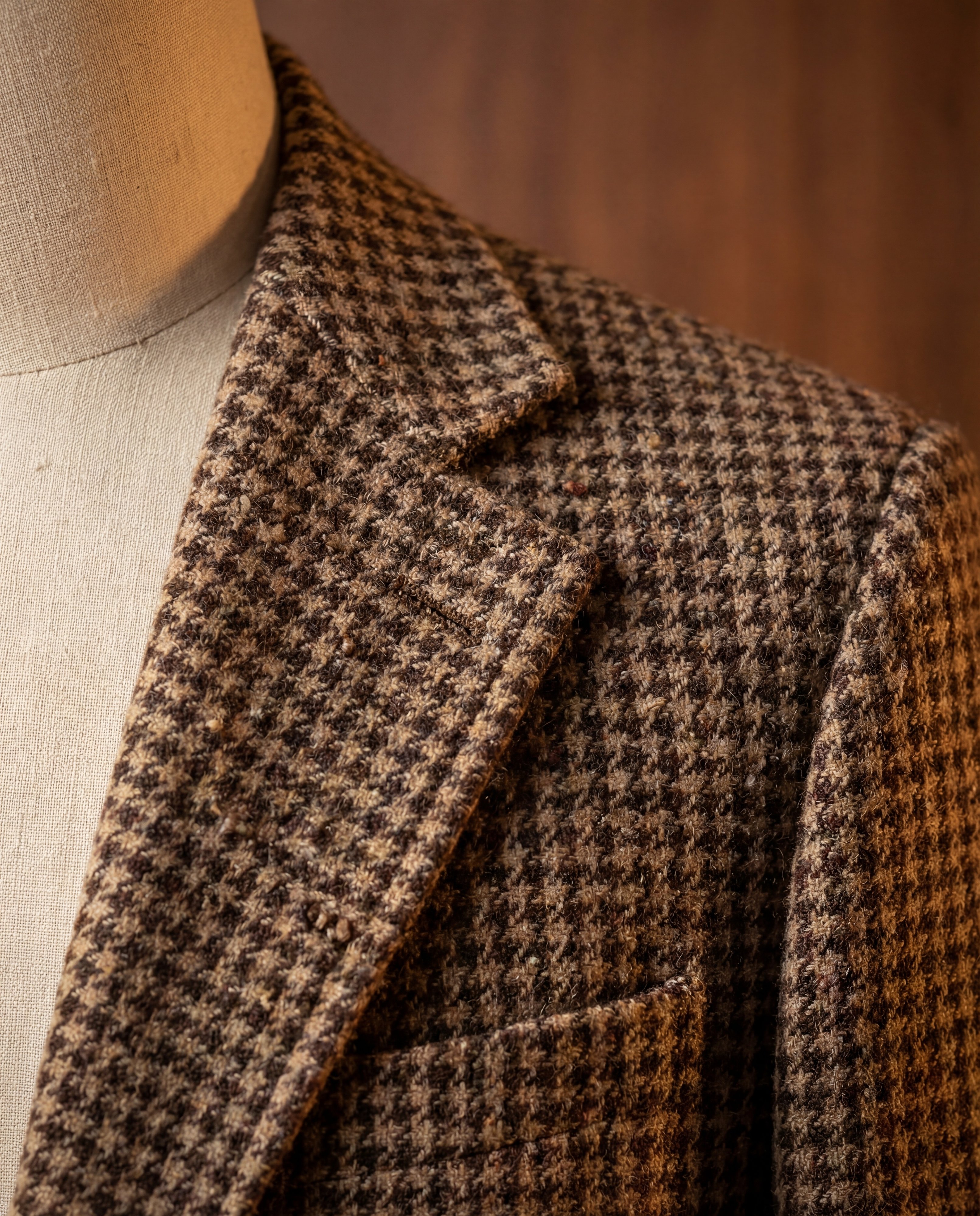 Brown Houndstooth Tweed Blazer - Additional view 3